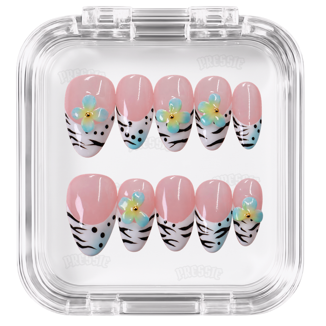 Faux ongles rose zèbre fleurs bleues 3D | Shimauna — PRESSIE NAILS