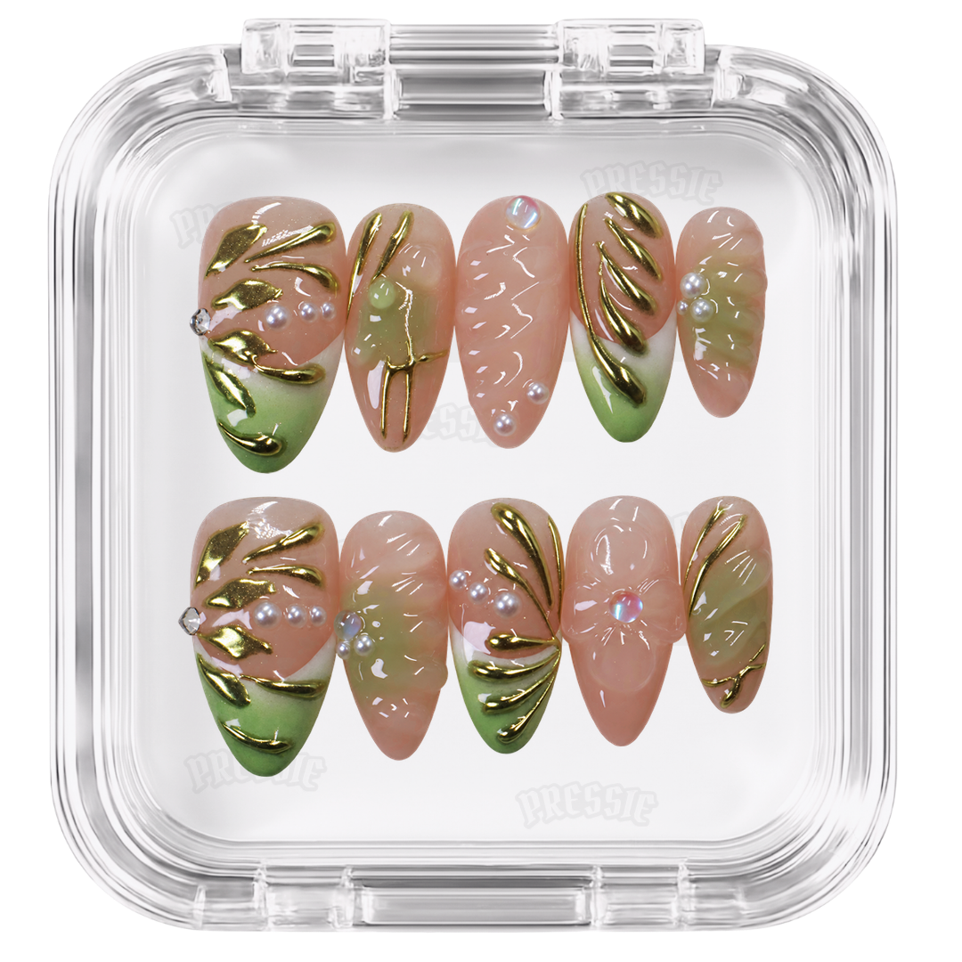 Faux ongles verts aura feuilles dorées 3D | Midori Aurora — PRESSIE NAILS